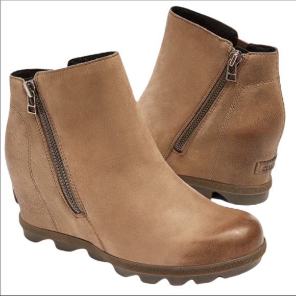 Sorel Shoes - Sorel sz 10.5 Joan of Artic Wedge II brown wedge booties